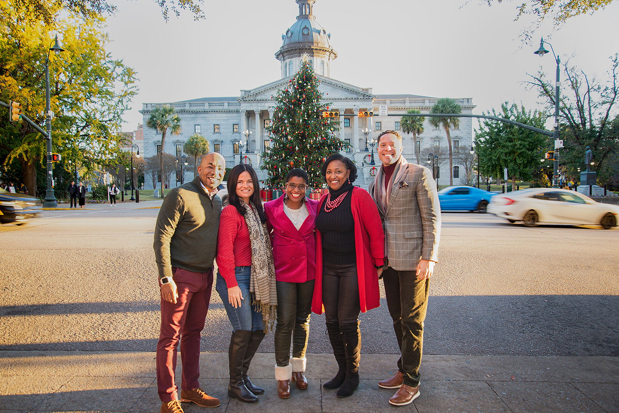 Group photo in front of the South Carolina State Capitol Building